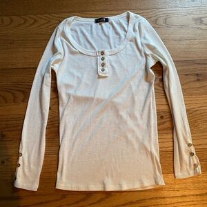 Kissfix Ribbed Button-Detail Henley